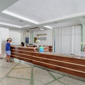 Hotel Journalist