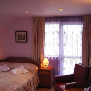 Hotel Cosmos