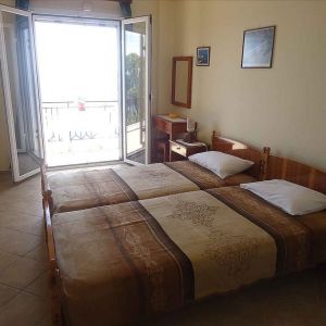 Meltemi Coast Suites