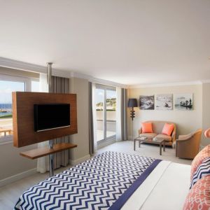 Paloma Marina Suites