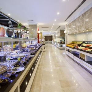 Hotel Karmir Resort and Spa