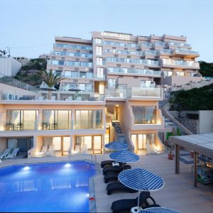 Archipelagos Hotel