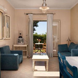 Liocharis Apartments