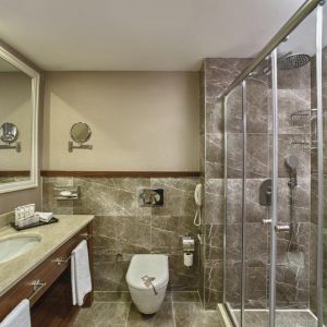 Hotel Aska Lara