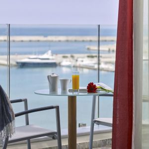 Kyma Suites Beach Hotel