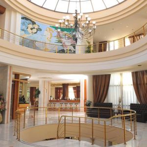 Hotel Vantaris Palace