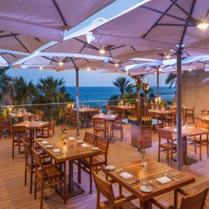 Hotel Amathus Beach