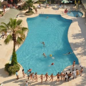 Hotel Asrin Beach