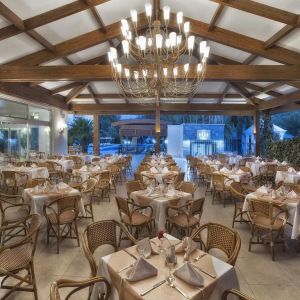 Hotel Akka Claros