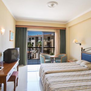 Hotel Tsokkos Gardens