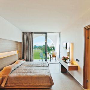 Hotel Caravia Beach