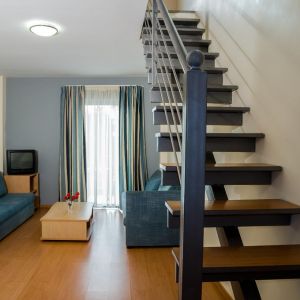 Sunrise Village Aparthotel