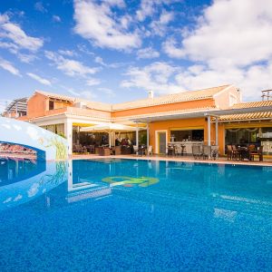 Hotel Memento Kassiopi Resort