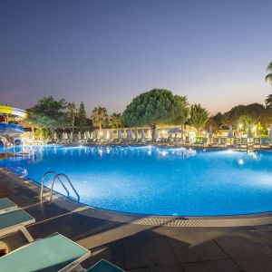 Hotel Master Family Club