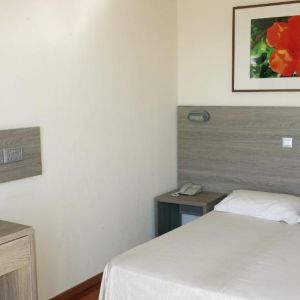 Marina Hotel