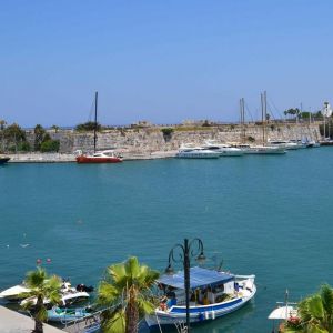 Hotel Astron