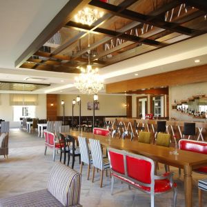 Hotel Seaden Sea World Resort and Spa