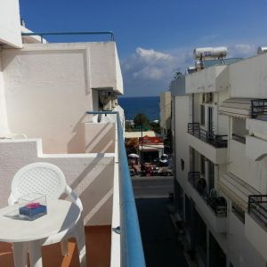 Iro Hotel