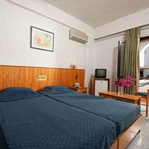 Heronissos Hotel