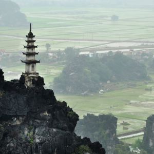 REVELION VIETNAM: Calatorie de la Nord la Sud  PREMIUM TOURS 2026