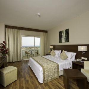 Hotel Roma Beach Resort and Spa