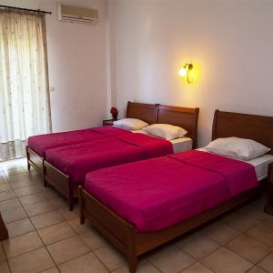 Hotel Adonis Kriopigi