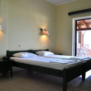 Hotel Paramones
