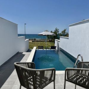 Pierre Anne Beach Hotel