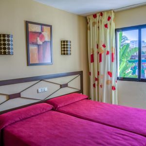 Hotel Puente Real