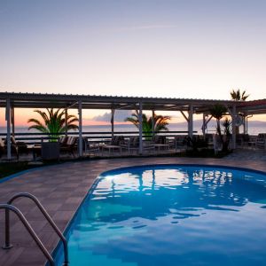 Hotel Hanioti GrandOtel