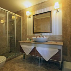 Tac Premier Hotel and Spa