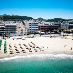 Theo Beach Hotel Apartaments