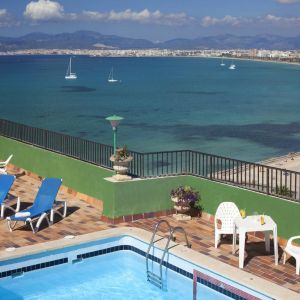 Hotel Whala Beach