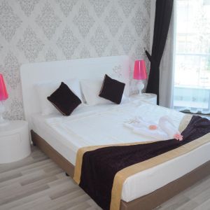 Hotel Raymar