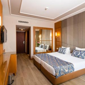 Hotel Royal Atlantis Beach