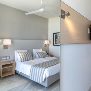 Acharavi Beach Hotel