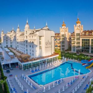 Hotel Side Royal Palace