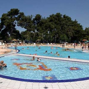 Apartamente Bi Village