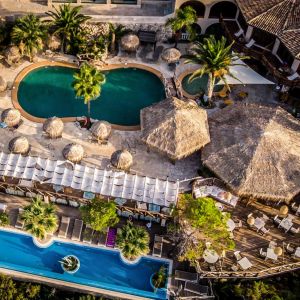 Gloria Maris Hotel