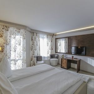 Hotel Golden Spirit