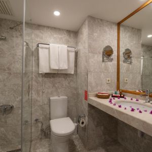 Miramare Queen Hotel