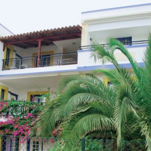 Maistrali Apartments Hotel