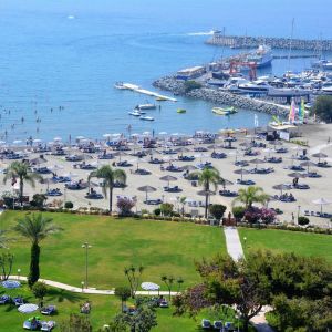 Hotel St Raphael Resort
