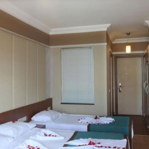 Tac Premier Hotel and Spa