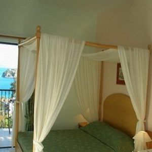 Vila Alonia