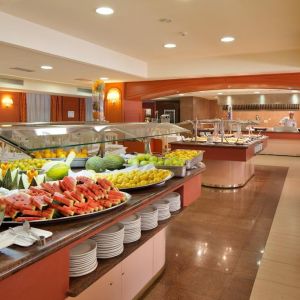 Gran Hotel Bali sau similar