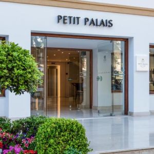 Hotel Mitsis Petit Palais Beach