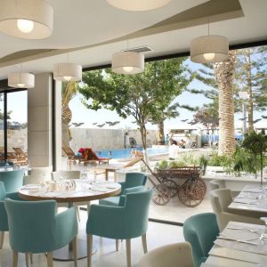 Hotel Glaros Beach