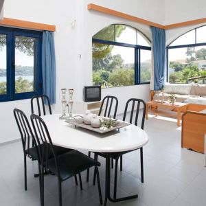 Hotel Govino Bay