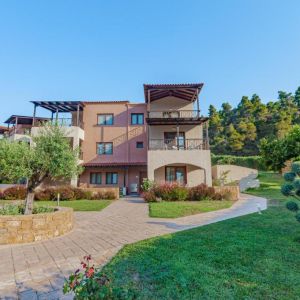 Hotel Elani Bay Resort
